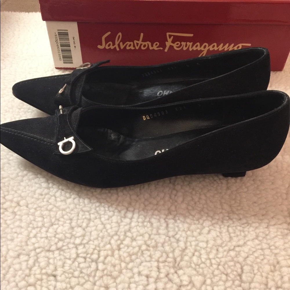 Vintage Salvatore Ferragamo Shoes - Picture 3 of 8